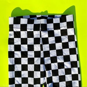 checkered black & white leggings